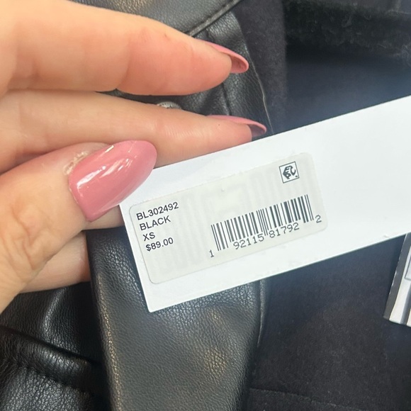 Steve Madden faux Good Measure faux leather Shirt Jacket size XS NWT - Picture 4 of 5